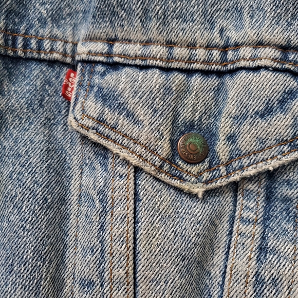 Vintage Levi's sherpa jean jacket - Picture 4 of 7